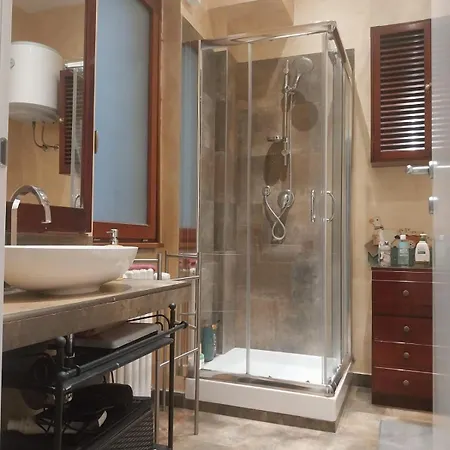 Nina's House アパート *